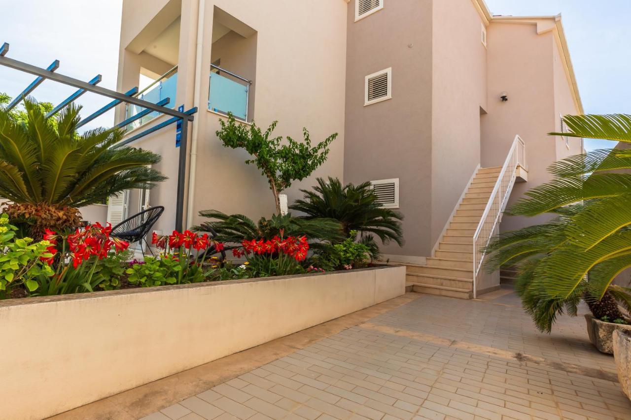 Bol Summer Residence Exterior foto